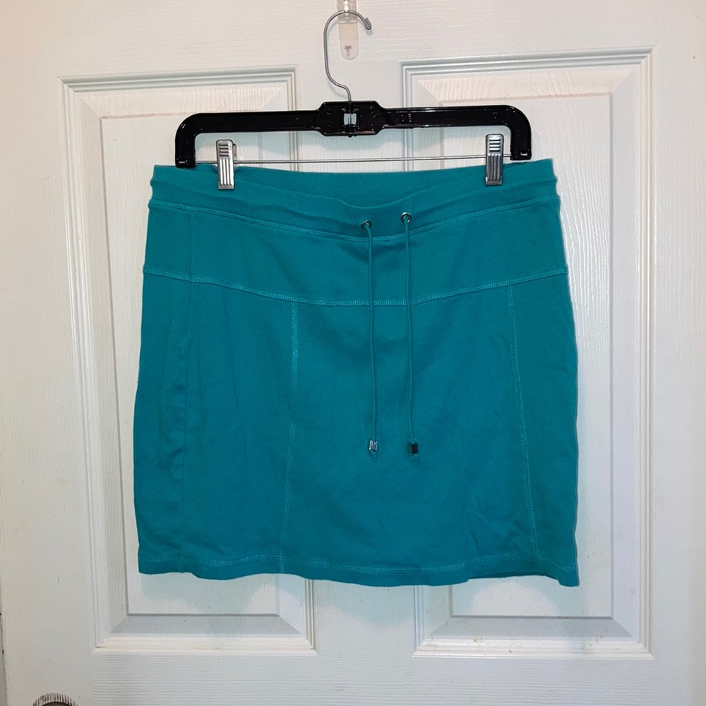 Anne Klein skirts 2 pack both size L